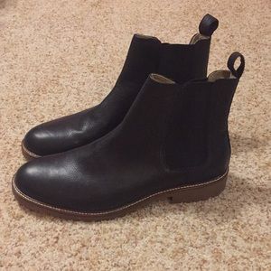 Chelsea boots